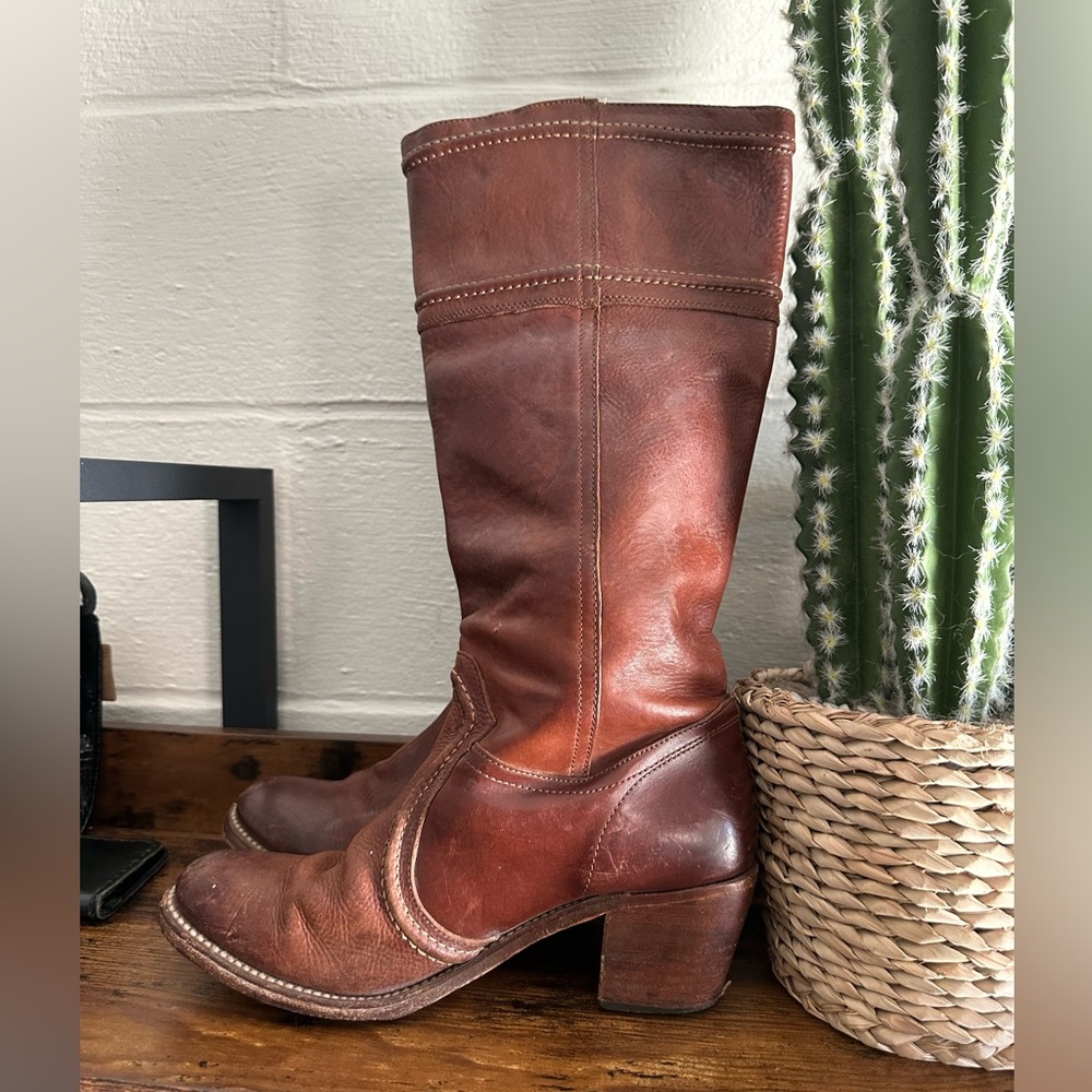 269• Frye Heeled Boots